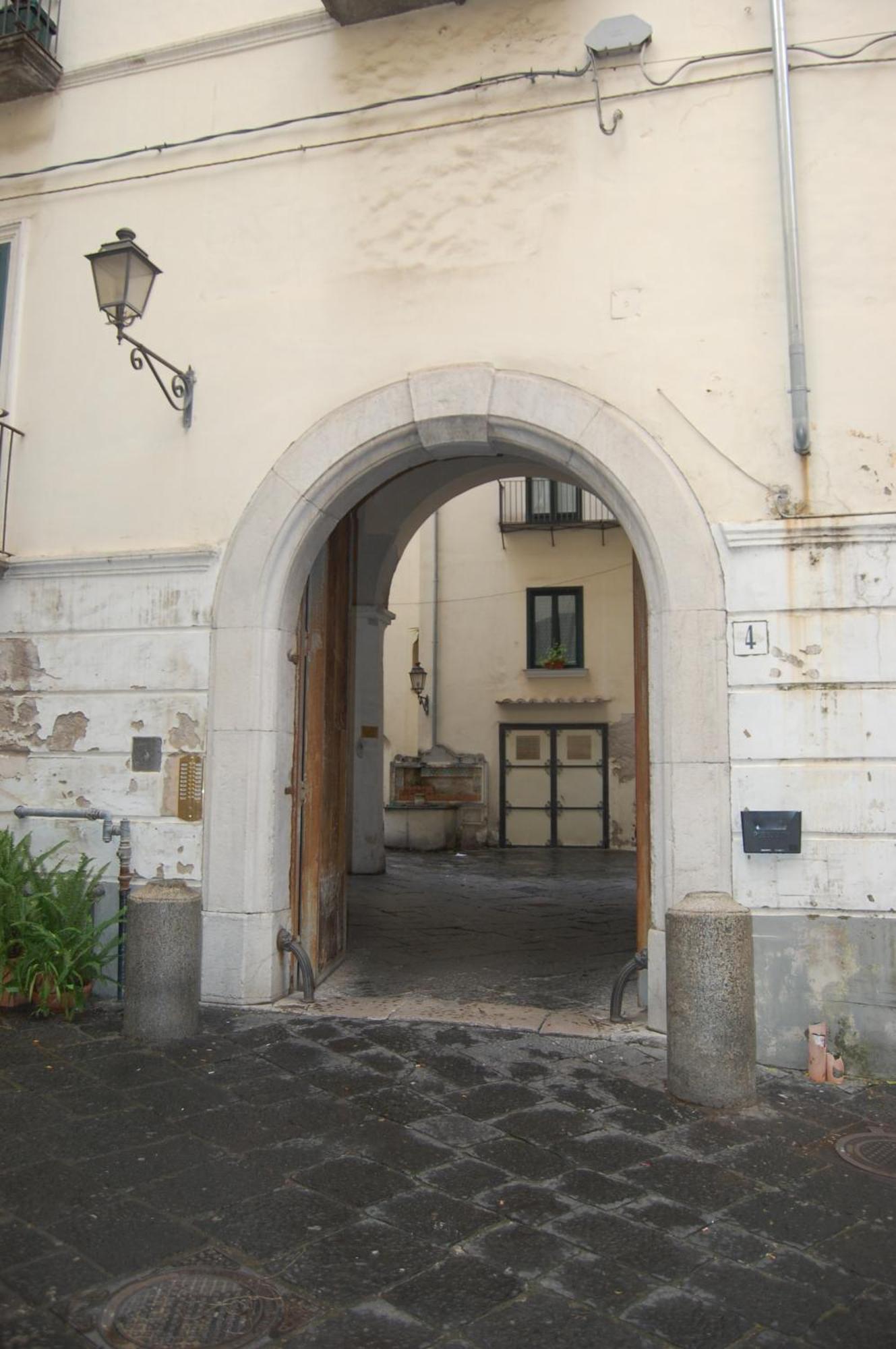Il Guiscardo B&B Салерно Екстериор снимка